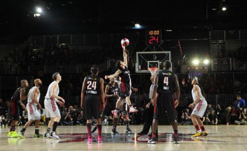  2014年NBA新秀状元：安德鲁·威金斯的崛起与挑战  